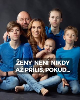 Jsem Venuše uprostřed pěti Marťanů 🌹 Obklopena muži. Manžel a čtyři synové. A vím, co to znamená mít opravdovou mužskou...